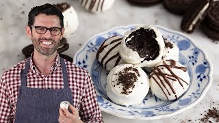 EASY and Delicious Oreo Balls [upl. by Suoiluj]