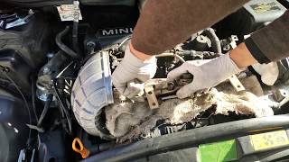 Part 2  Mini Cooper S R53 fuel injector removal [upl. by Leiria888]