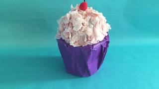 DIY Makkelijke en supersnelle last minute Sinterklaas Surprise maken Cupcake [upl. by Tessa]