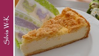 Käsekuchen mit Streusel  Streusel aus dem Teigboden  lecker und saftig [upl. by Allisurd]