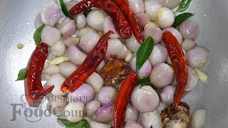 Onion Chutney Vengaya Chutney Side dish for Idly Dosa [upl. by Lateehs]