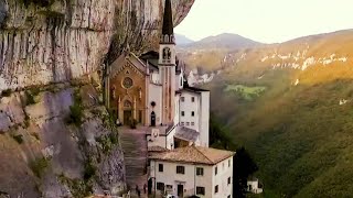 Sospeso tra cielo e terra il Santuario della Madonna della Corona una meraviglia tutta italiana [upl. by Rodablas278]