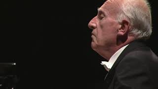 Beethoven Piano Sonata No 32 C minor Op 111 Maurizio Pollini [upl. by Honan]