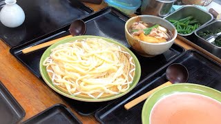 japanese street food  udon noodles うどん [upl. by Okikuy]