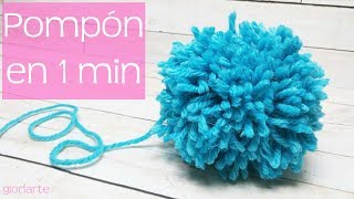 Cómo hacer un pompón en 1 minuto How to make a pompon in 1 minute [upl. by Robbie]