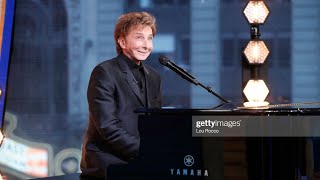 Barry Manilow  Copacabana Live On GMA [upl. by Gavrielle545]