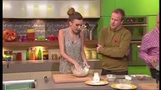 Nadine Coyle can’t say Flour [upl. by Anilrahc]