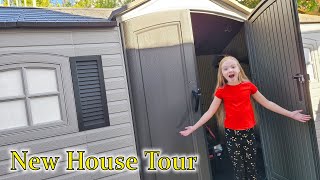 New House Tour Trinity Shows Off Her Tiny House [upl. by Emirak]