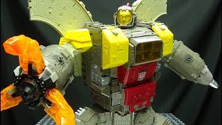 Siege Titan OMEGA SUPREME EmGos Transformers Reviews N Stuff [upl. by Fredelia473]