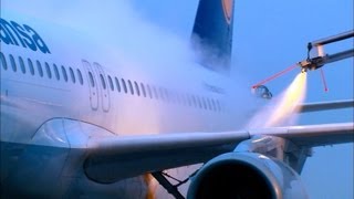 Aircraft DeIcing  Close Up Details HD [upl. by Benito]