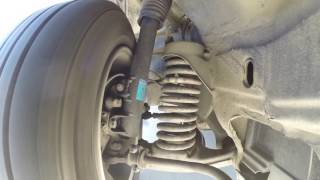 W124 1989 Mercedes 300E Front Suspension in Action [upl. by Norrie]