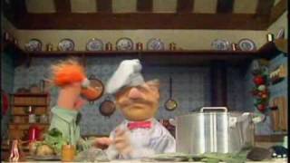 The Muppet Show Swedish Chef tries to make soup ep514 [upl. by Miharbi]