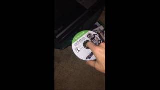 Xbox One not reading disks EASY FIX [upl. by Einittirb]