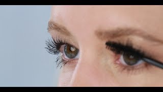 The Correct Way to Apply Mascara  Makeup Tips  Beauty How To [upl. by Nahama]