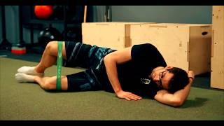 Hip External Rotation Clamshell Exercise  Mike Reinold [upl. by Ronalda551]