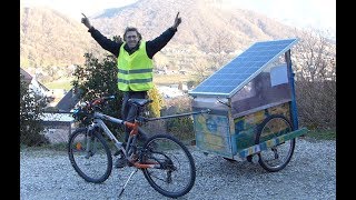 Vélo électrique Solaire  Transport gratuit [upl. by Yonatan]