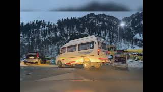 Naye saal ka pehla trip  manali  2025  snowfall [upl. by Agnew]